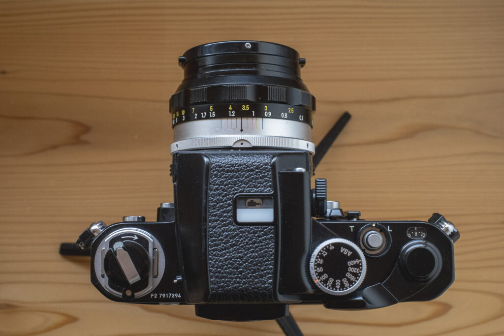 半年使ってわかった、Nikon F2 フォトミックAの魅力|頑丈すぎる名機をレビュー