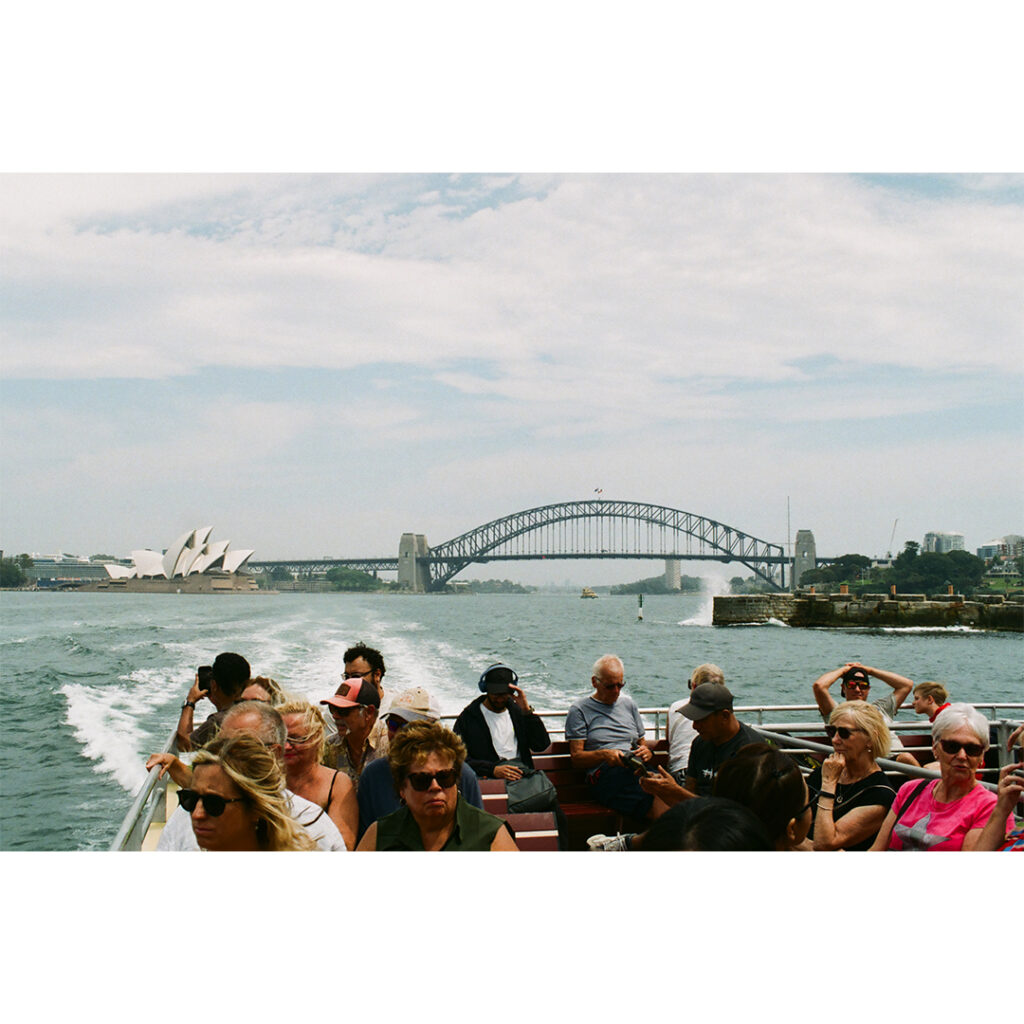 フェリーの上からの景色（ニコン F2 フォトミック A ＋ New Nikkor 35mm f2）