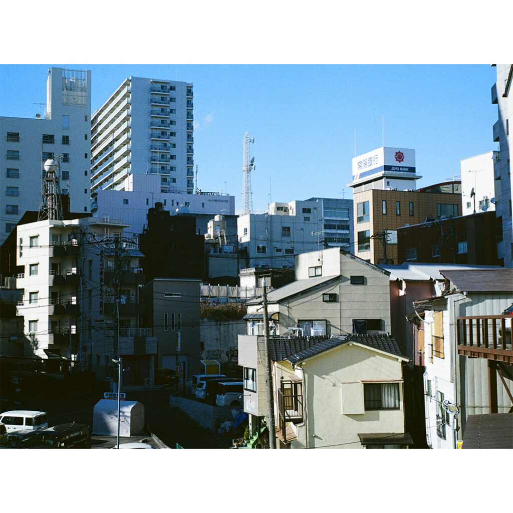 【Leica Ⅲf】街のレイヤー